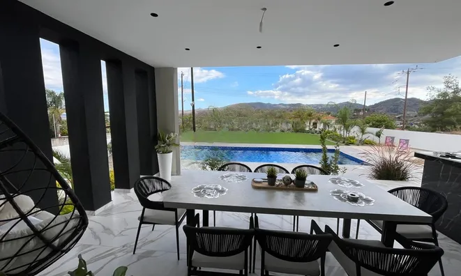 Недвижимость 4 Bedroom Villa for Sale in Eptagoneia, Limassol: 26