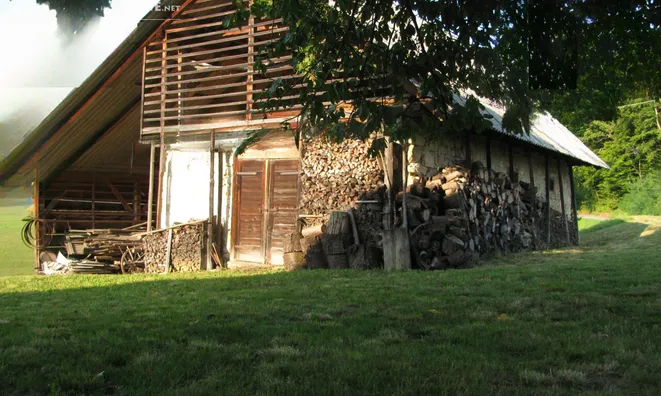 Недвижимость Topoly Estate, Tekachevo: 2