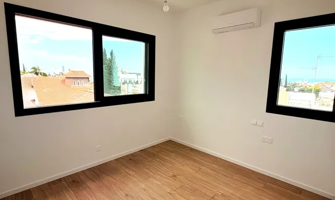 Недвижимость 2 Bedroom Apartment For sale in Germasogeia, Limassol: 2
