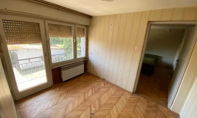 Недвижимость Дом в Ключаровцах при Лютомере: 13