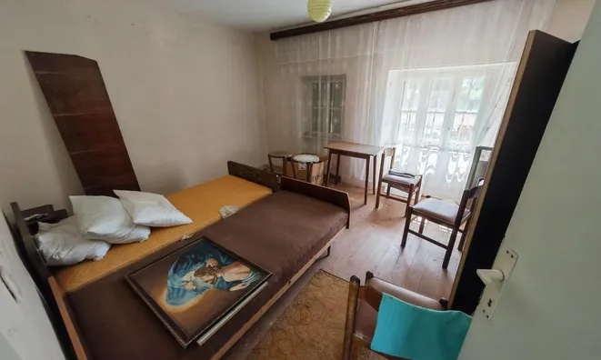 Недвижимость House, Knezhak: 1