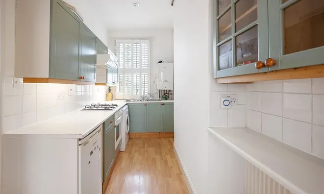 Недвижимость Battersea Park Road, Battersea: 1
