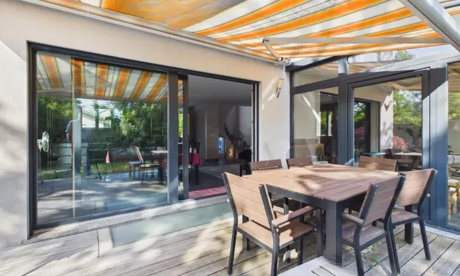 Недвижимость Bifamiliar house 6 rooms: 5