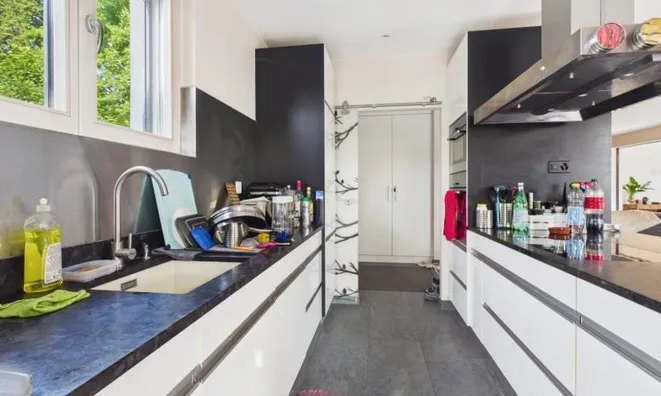 Недвижимость Bifamiliar house 6 rooms: 14