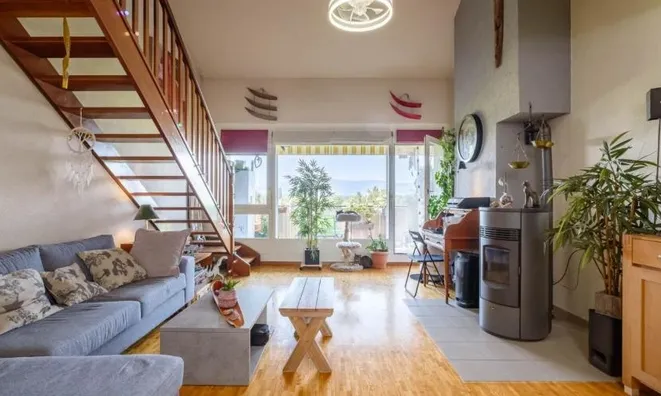 Недвижимость Attic flat 6 rooms: 3