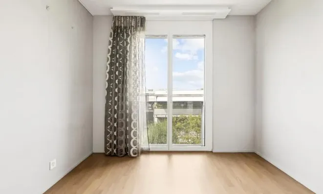 Недвижимость Apartment 6 rooms: 5