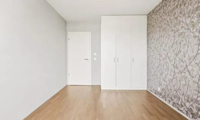 Недвижимость Apartment 6 rooms: 8