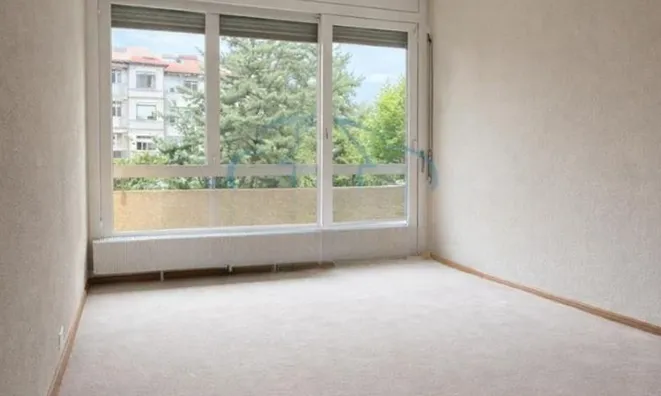 Недвижимость Apartment 7 rooms: 3