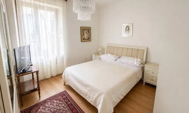Недвижимость Apartment on Brass Street: 5