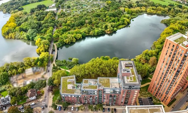 Недвижимость Shearwater Drive, Hendon: 4