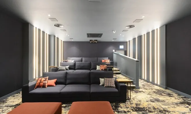 Недвижимость Bouchon Point, Silk District: 1