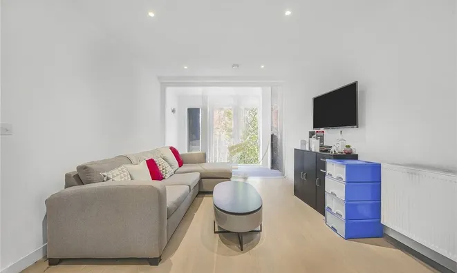 Недвижимость Wilkinson Close: 2