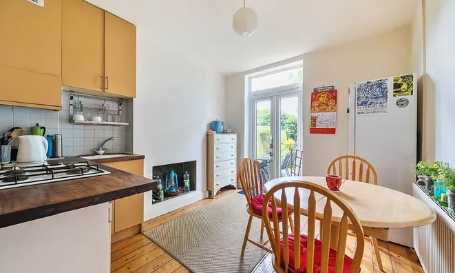 Недвижимость Albert Terrace, Stonebridge: 10