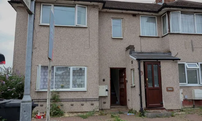Недвижимость Oval Road South, Dagenham: 8