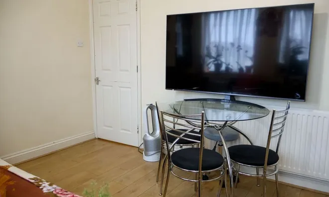 Недвижимость Oval Road South, Dagenham: 16