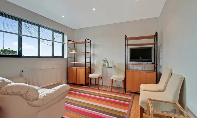 Недвижимость Leeland Way: 7