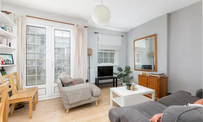 Недвижимость Worsopp Drive, Clapham: 5