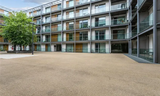 Недвижимость Highbury Stadium Square: 7