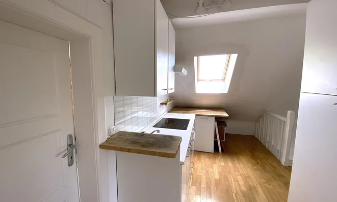 Недвижимость Four-room apartment Vich: 12