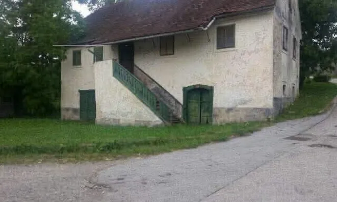 Недвижимость House in Jasenice in Dolenjska: 1