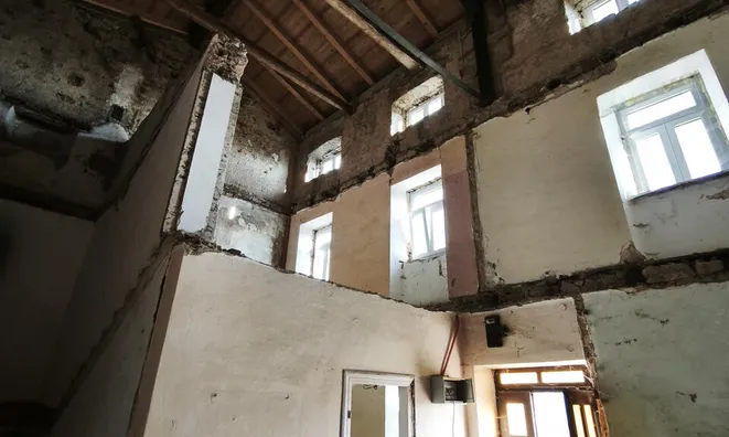Недвижимость House in the city center: 22