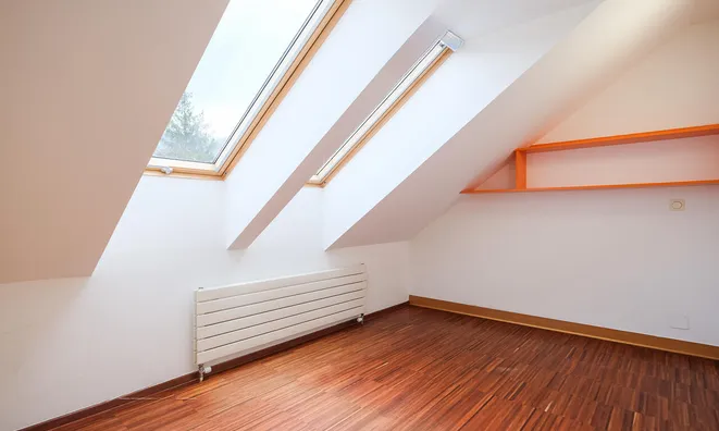 Недвижимость Three-room apartment Deposit: 9