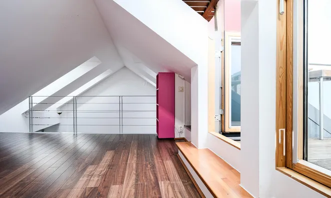 Недвижимость Three-room apartment Deposit: 13