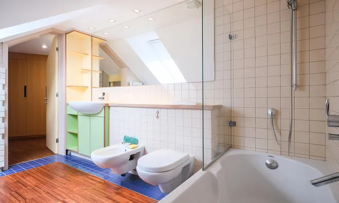 Недвижимость Three-room apartment Deposit: 19