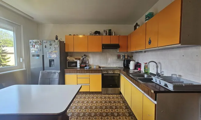 Недвижимость Three-room Apartment Shtepanye: 4