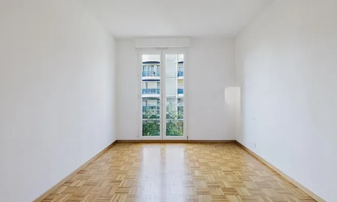 Недвижимость Apartment 7 rooms: 10