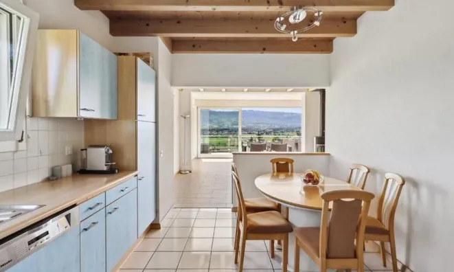 Недвижимость Villa 9.5 rooms: 7
