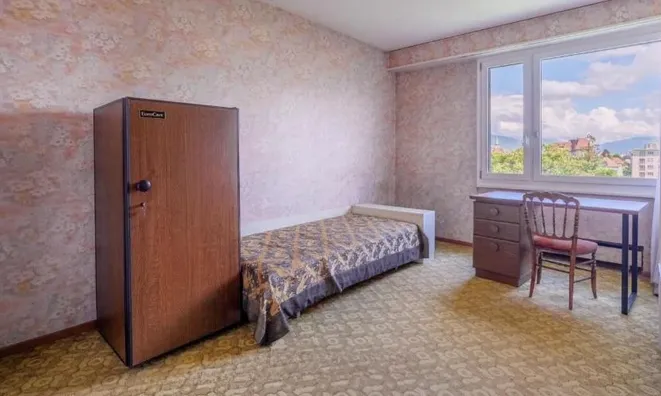 Недвижимость Apartment 5 rooms: 5