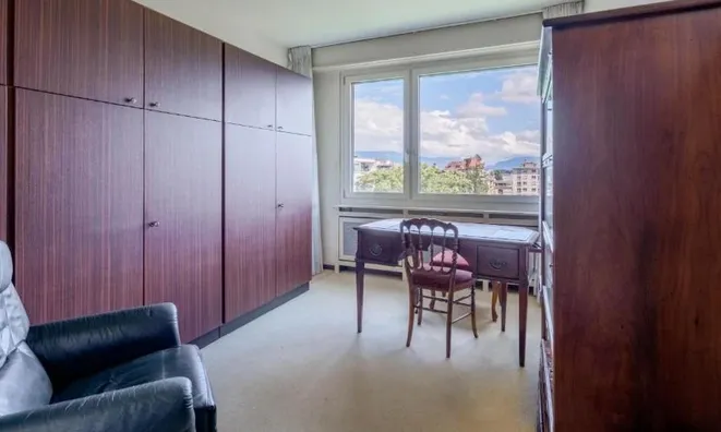 Недвижимость Apartment 5 rooms: 7