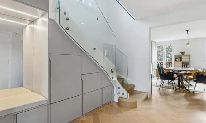Недвижимость Duplex 6 rooms: 4