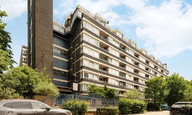 Недвижимость John Ruskin Street: 6