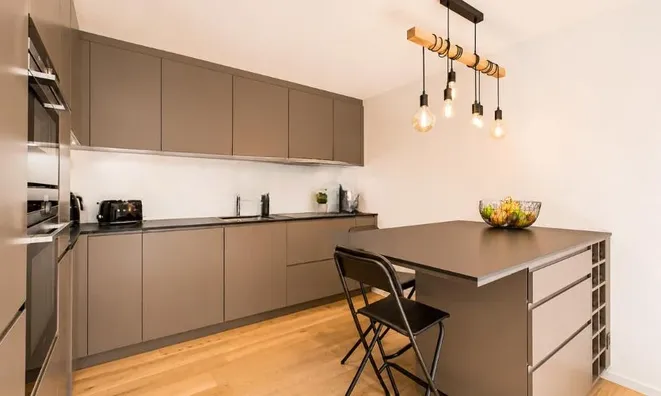 Недвижимость Single house 6 rooms: 3