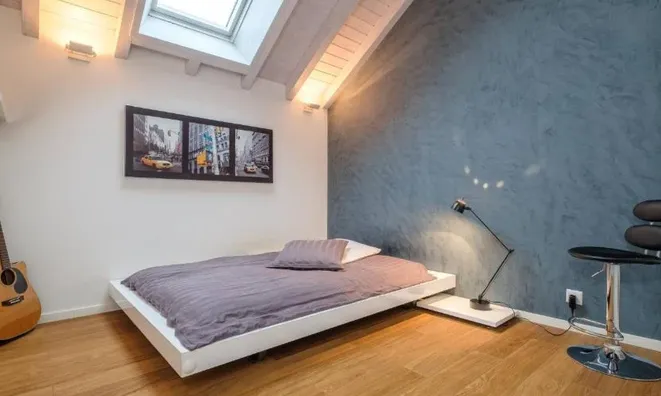 Недвижимость Attic flat 9 rooms: 10