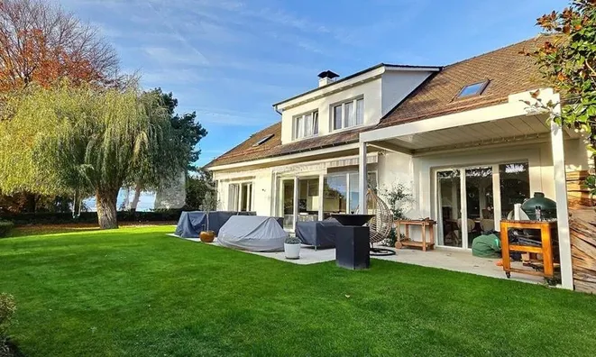 Недвижимость Single house 7 rooms: 1