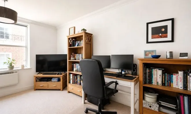 Недвижимость Flat 20, 2 Maud Chadburn Place: 2
