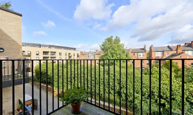Недвижимость Newman Close: 3