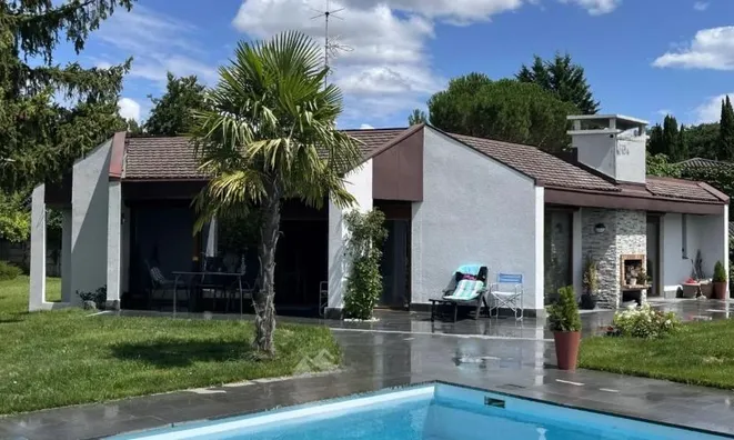 Недвижимость Villa 9 rooms: 1