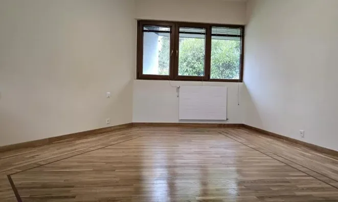 Недвижимость Villa 9 rooms: 8