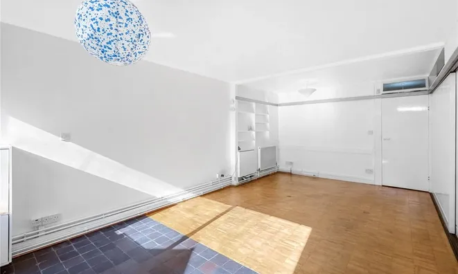 Недвижимость Golden Lane Estate: 4
