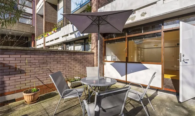 Недвижимость Golden Lane Estate: 10