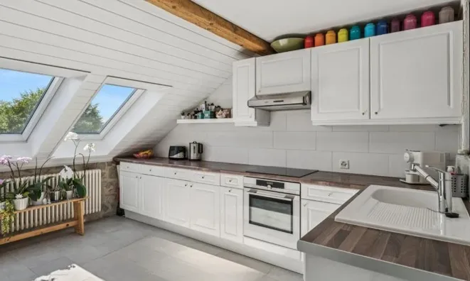 Недвижимость Attic flat 5.5 rooms: 4