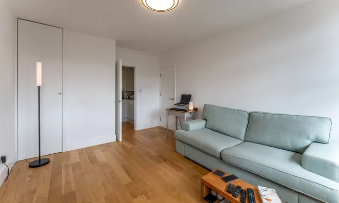 Недвижимость Thoresby Street: 14