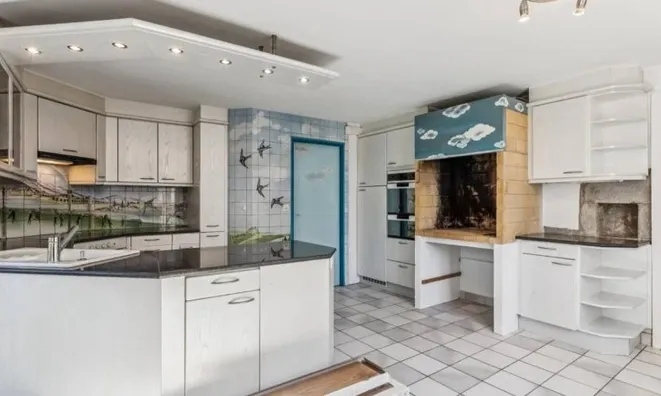Недвижимость Single house 8 rooms: 5