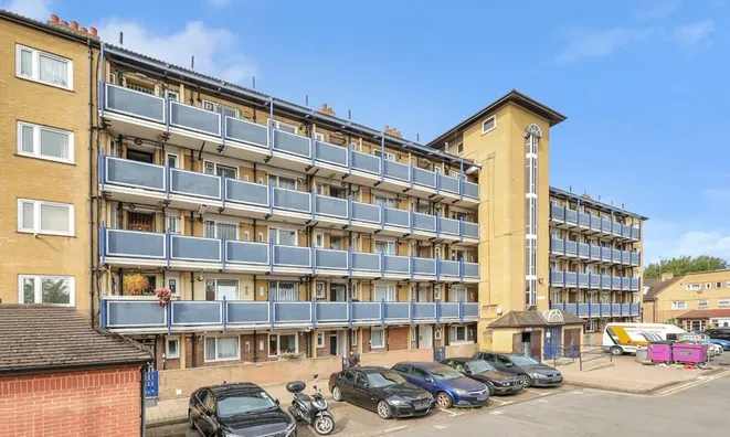 Недвижимость Redclyf House, Cephas Street: 2
