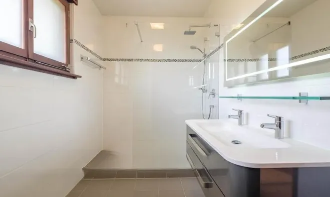 Недвижимость Single house 11 rooms: 5