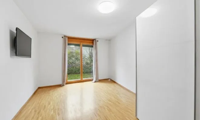 Недвижимость Apartment 7 rooms: 10